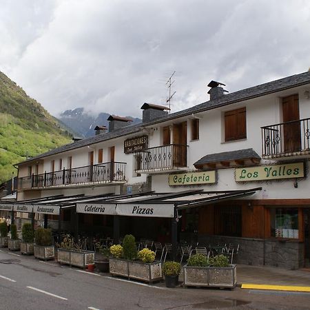 Hostal Los Valles Bielsa Extérieur photo