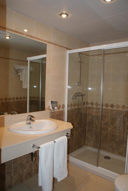 Hostal Los Valles Bielsa Extérieur photo