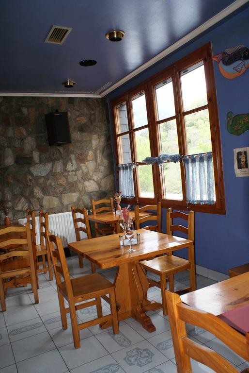 Hostal Los Valles Bielsa Extérieur photo